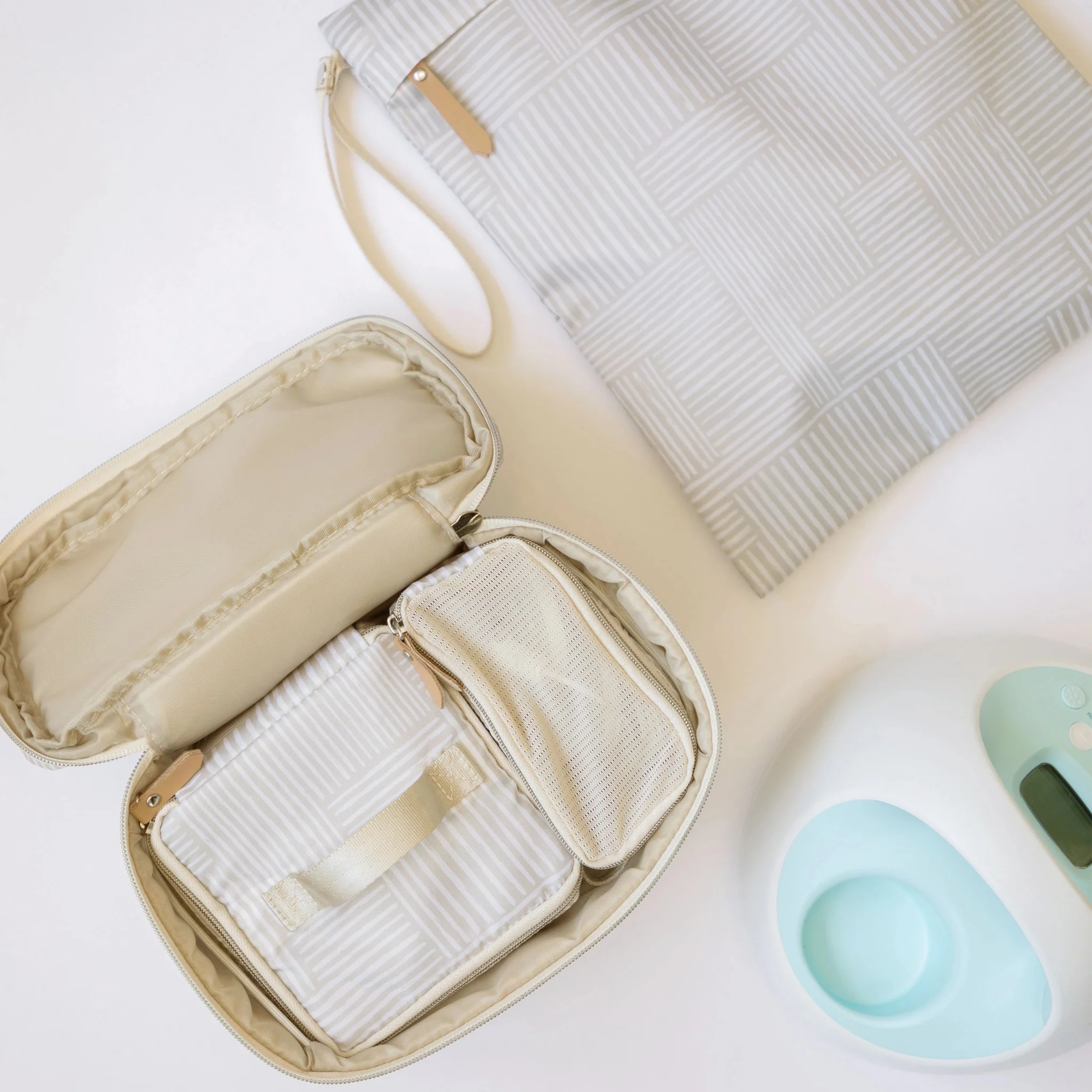 2-in-1 Provisions in Saddle & Accessory Bundle - Image 4