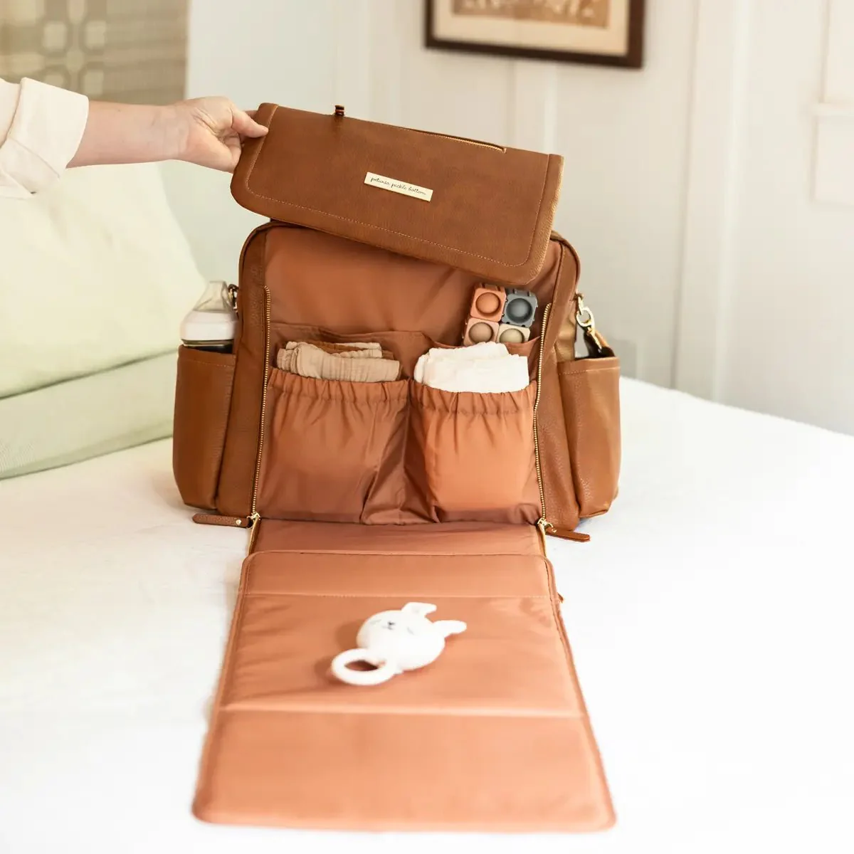 Boxy Backpack Deluxe in Cedar & Accessory Bundle - Image 3